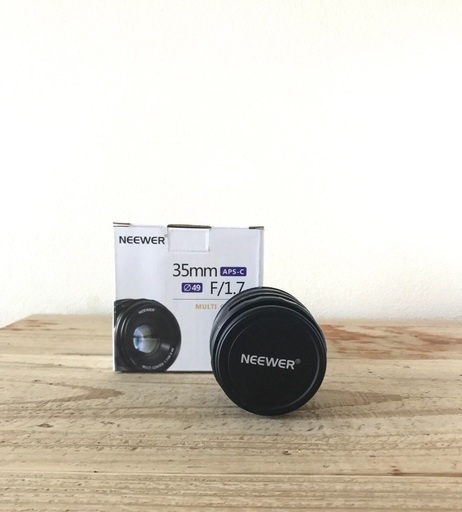 〈 送料負担します 〉NEEWER 単焦点レンズ F1.7 35mm Canon用