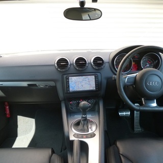 検査2年1月アウディTT 3.2クワトロ マグネティックライド/純正HDDナビ/DVD再生/ブラックレザー/シートヒーター/パドルシフト/バイキセノンの画像