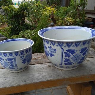 植木鉢2個セットの画像