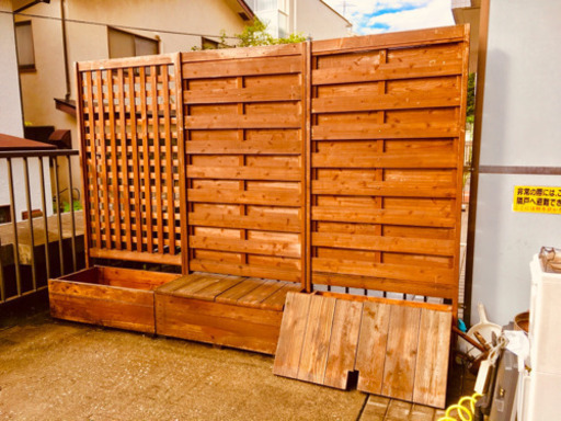 フェンス(ラティス)×３〈ベンチ付き×2＋プランターカバー×1〉