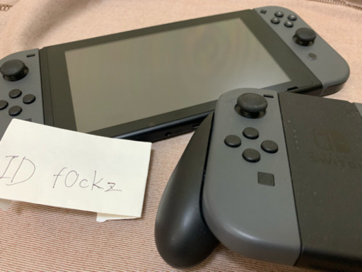 大幅値下げ！！人気！！任天堂switch✨✨Joy-Con2つ＋スプラ2付き！！