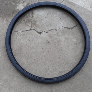 自転車のタイヤ　新品　　26×1-3/8