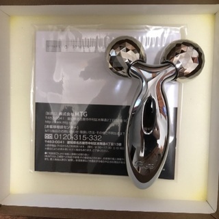【受付締切ます】リファカラット(正規品 中古)付属品全て未使用で揃っていますの画像