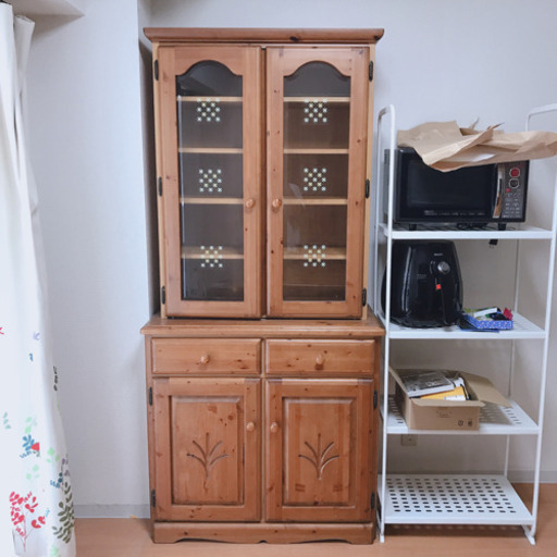 カントリー＊北欧系の食器棚