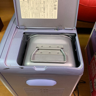 石油ファンヒーター ダイニチ FW-321SA（V） 2005年製灯油入りポリタンク付きの画像