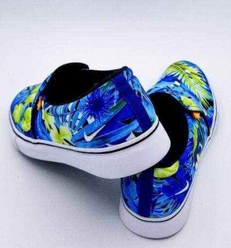 NIKE/ スニーカー .[スリッポン]