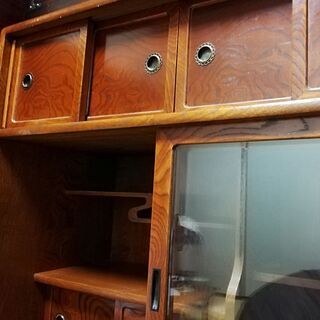 味深い茶箪笥お譲りします　２３日までお引き取り可能な方の画像