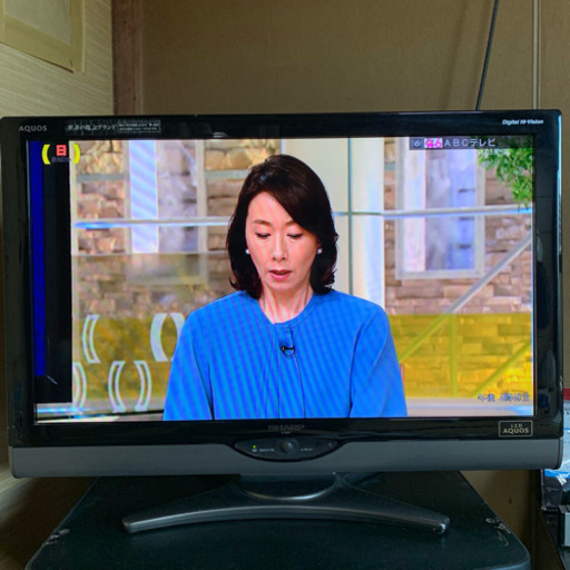 テレビ32インチ？