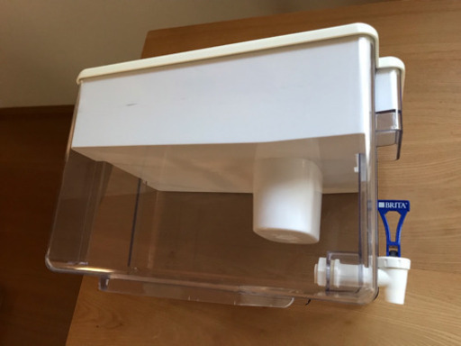 BRITA ブリタ 5.3L 浄水器 フィルター6個付き