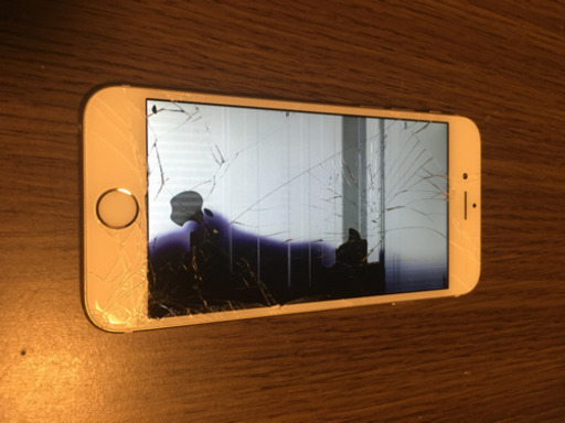 iphone 6s gold 画面割れ 修理必要