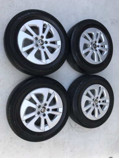 プリウス純正ホイール タイヤセット