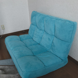 ターコイズのソファ格安で譲りますの画像