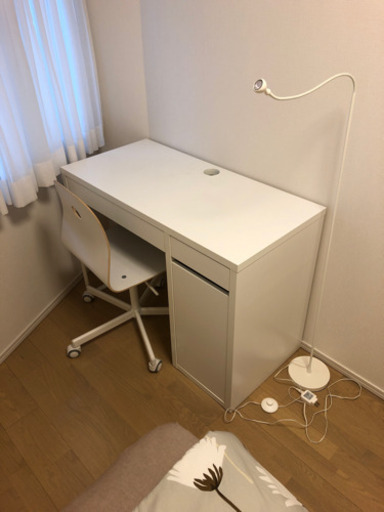 価格変更 IKEA 机 イス ライト セット