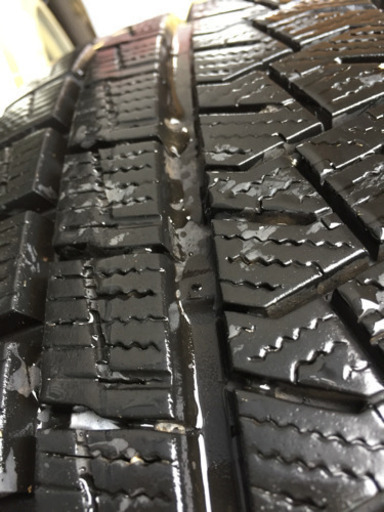 ピレリ スタッドレスタイヤ ホイール付 175/65r15