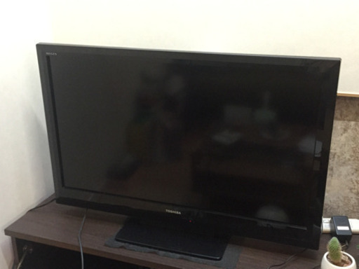 東芝REGZA40インチテレビ  黒  ブルーレイDVDデッキ付き