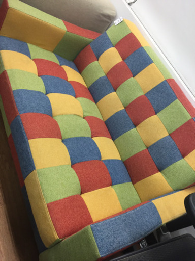 【ノーブランド】マルチカラー！２人掛けソファー売ります！