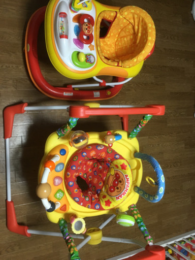 アンパンマンの歩行器&ベビージャンパー