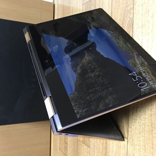 【美品】【激薄】【爆速第8世代CPU】 HP Spectre x360 Convertible 13-ae013TU Core i5/8GB/SSD256GB/2in1 タッチパネルの画像
