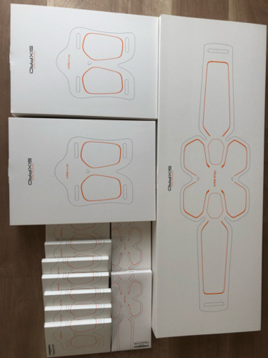 美品SIXPAD Abs Belt、Arm Belt両腕分、専用ジェルシート複数