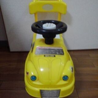 幼児用屋外カー2台の画像
