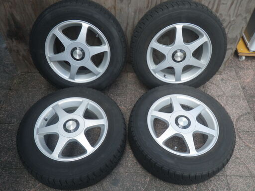 アルミ　スタッドレス　195/65R15　15×6 1/2JJ