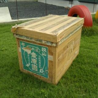 値下げ断行‼️半額に致します‼️古い茶箱です。DIY.リメイク素...