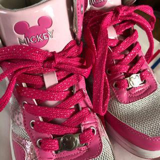 未使用　ミッキー スニーカー  24cmの画像