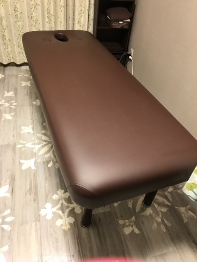 施術用ベッド