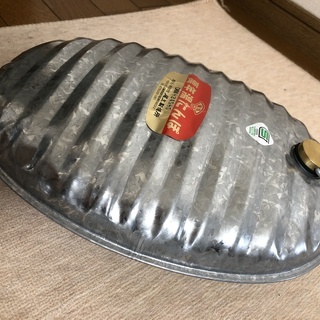 [値下げ,新品,未使用] 🌟萬年 トタン湯たんぽ １号（２．４Ｌ）　の画像