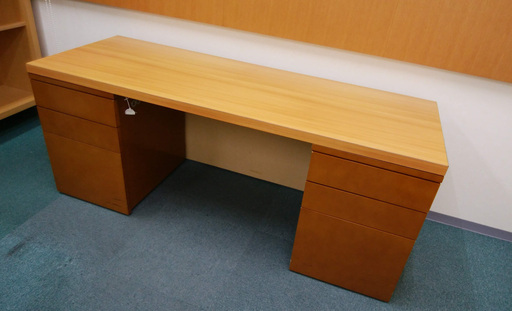 (芦屋市引取り)《くまねず》【役員】木製エグゼクティブデスク