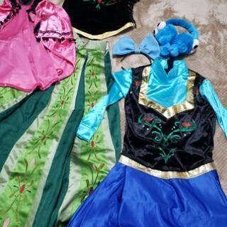 コスプレ2着サンタクロース&アナ雪２着の画像