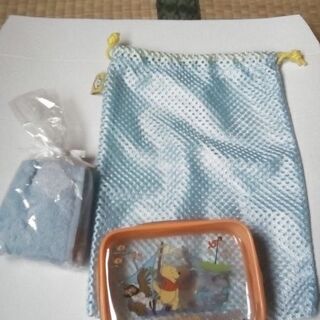 ハンドタオルなど小物3点セットの画像