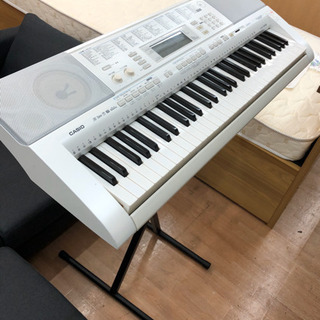キーボード　カシオ　LK-208 台付き　電子キーボード