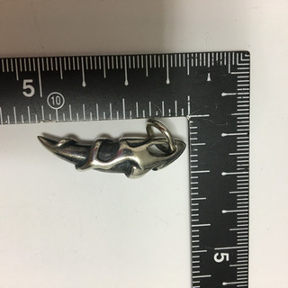 ネックレストップの画像