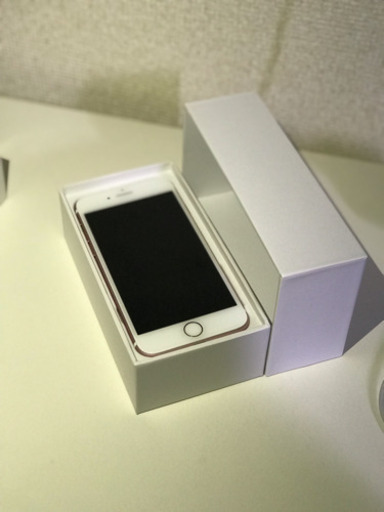 商品名：iphone 7 256GB/AU/ロスピンク