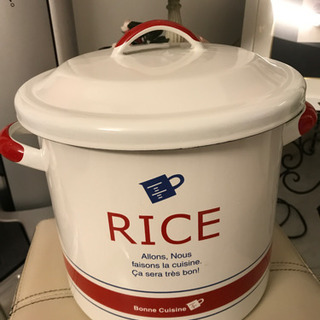 ライス缶＊お米入れ＊おやつ入れ＊キッチン用品