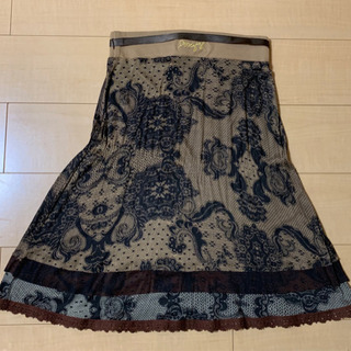 Desigual スカートの画像