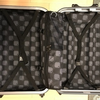キャリーケース 車輪不具合ありの画像