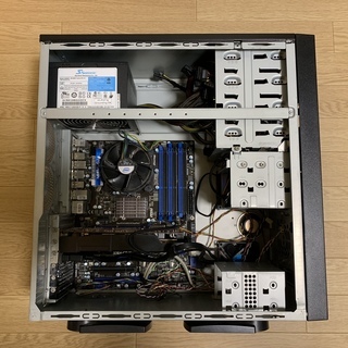 ミドルタワーPCケース W=200mm, D=470mm, H=...