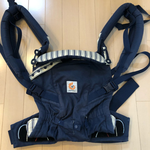 値下げしました！抱っこ紐 エルゴアダプト アドミラルブルー