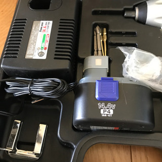 あげます^_^ インパクト充電ドライバセットの画像