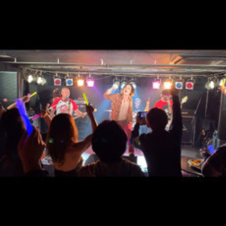 ✨✨🎵 LIVEハウスでカラオケLIVE🎵✨✨11月3日参加メンバー募集 − 大阪府