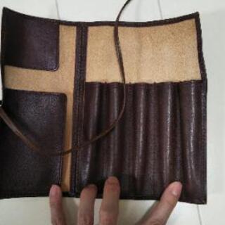 (お引き渡し者決定)【牛革製】ペンケースの画像