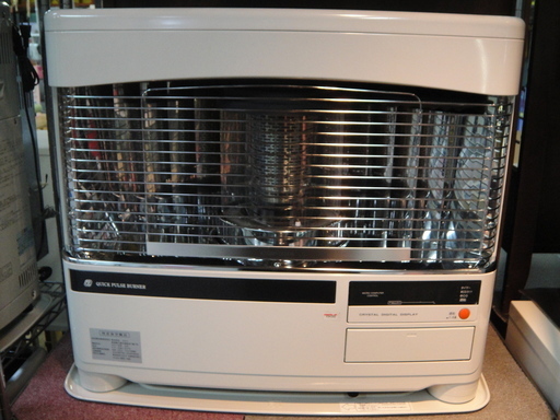 2016年製　コロナ　密閉式石油ストーブ　FF-6815PR　FF式輻射　暖房器具　配気管