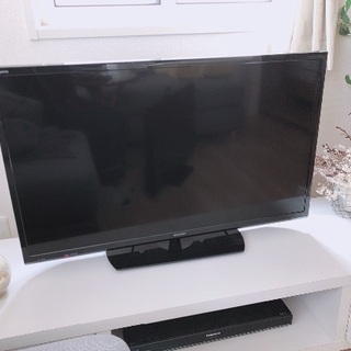 シャープ　AQUOS 32Ｖ　2016年製