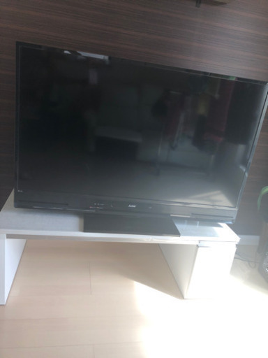 大型テレビ ほぼ新品 美品　早い者勝ちです！！