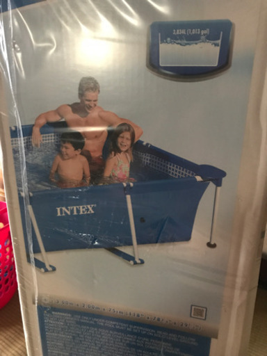 でっかい~プールです。