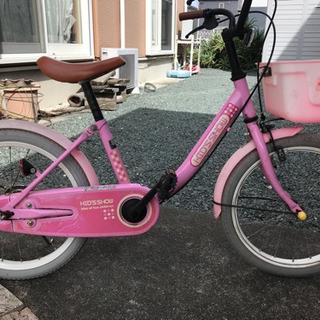 18インチ 女の子用 ピンク色自転車の画像
