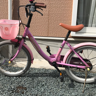 18インチ 女の子用 ピンク色自転車の画像