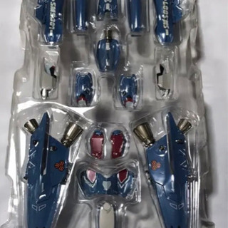 DX超合金マクロスF VF-25F メサイアバルキリー スーパーパックの画像